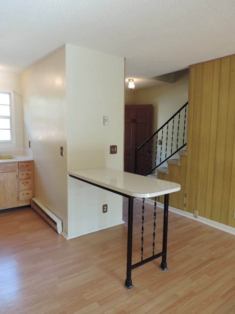 West Jefferson House: 4086 Nettle Knob Rd. # 210