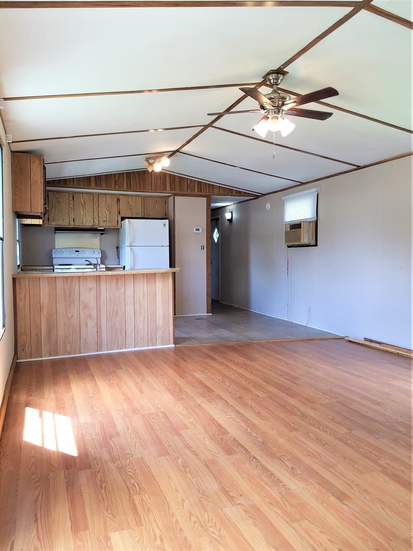 Crumpler House: 2979 Hwy 16 N. Unit #10