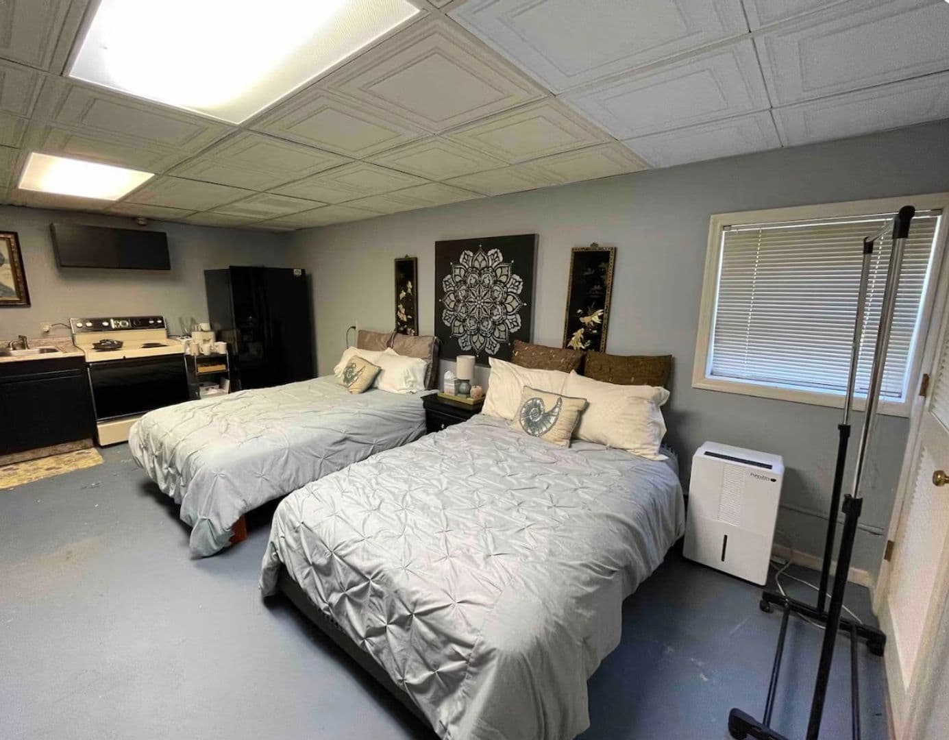 Fletcher Apartment: 2001 Cane Creek Rd