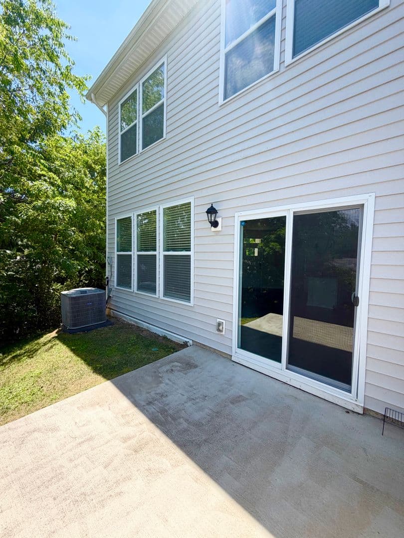 Asheville Townhome: 610 Santa Clara Dr.