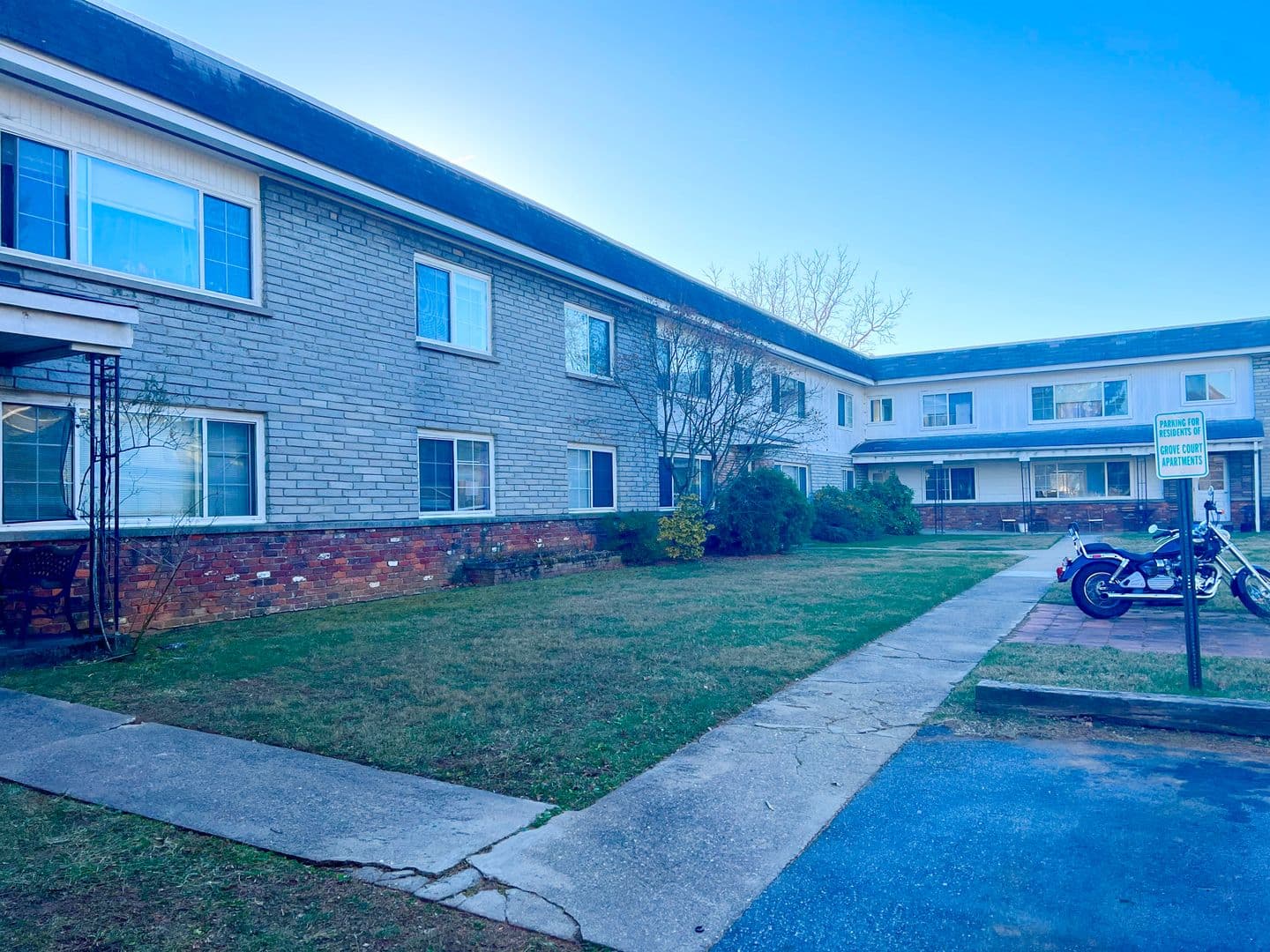 Asheville Apartment: 55 Grove St