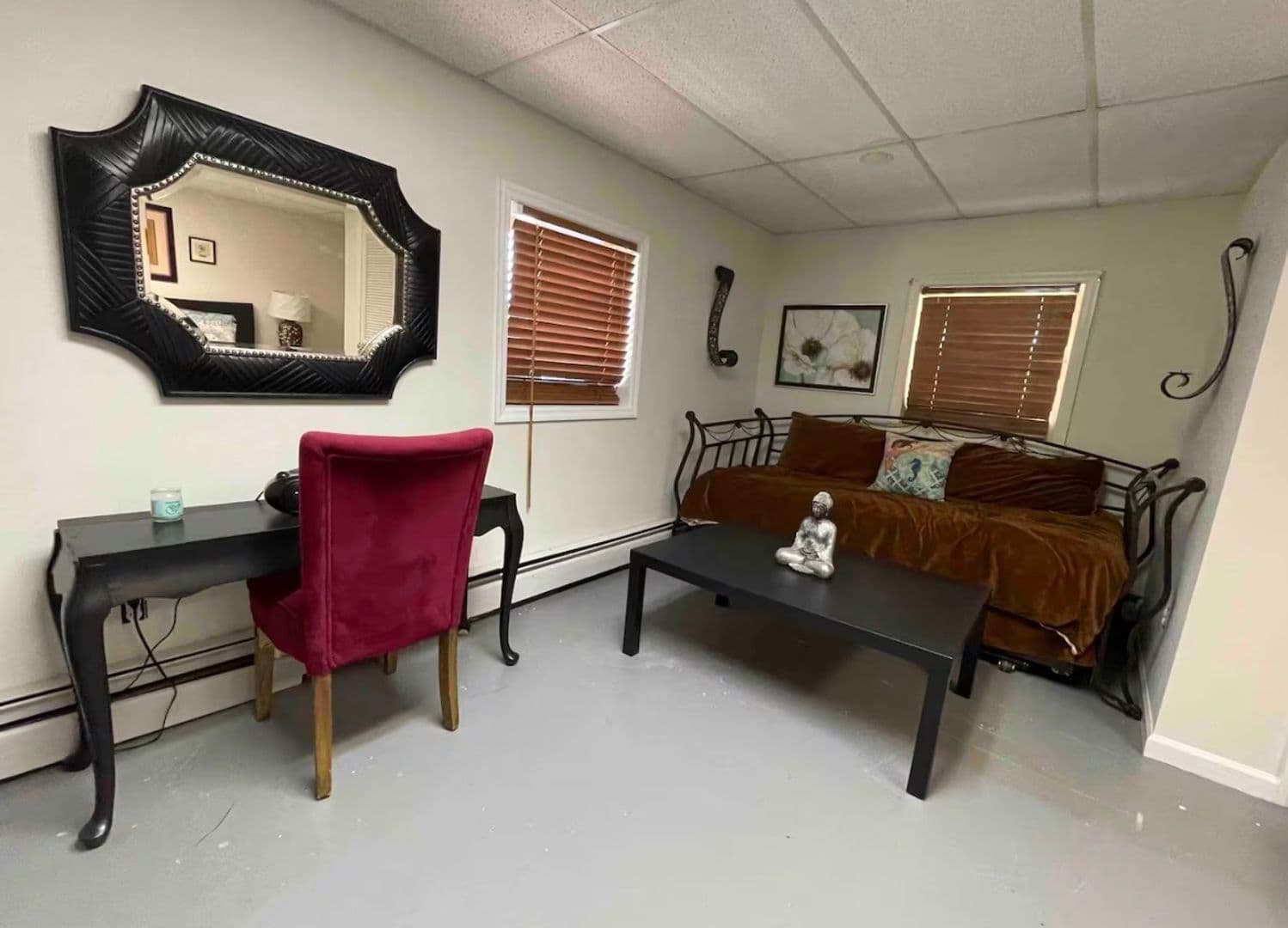 Fletcher Apartment: 2001 Cane Creek Rd