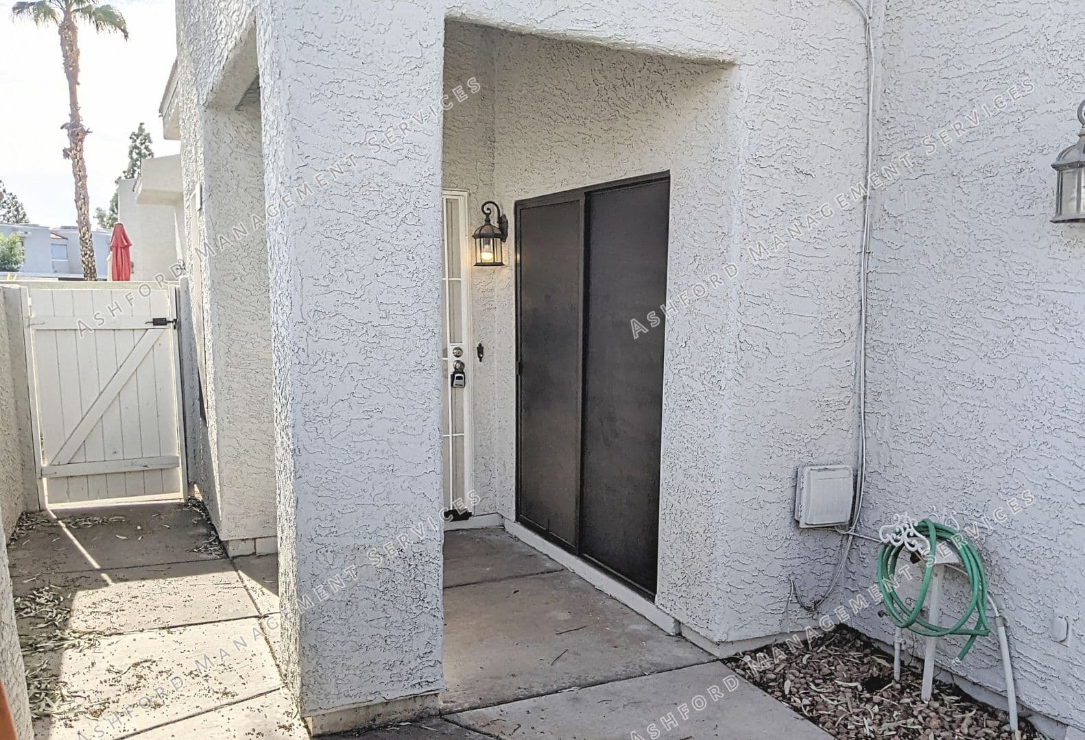 Tempe House: 850 S. River Dr. #1021