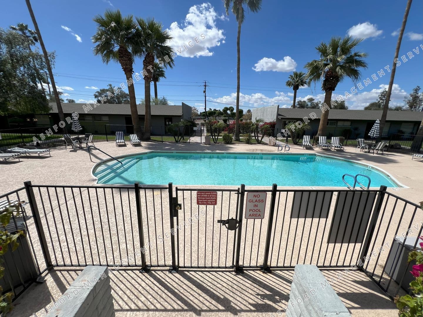Phoenix Condo: 7141 N 16th St #227