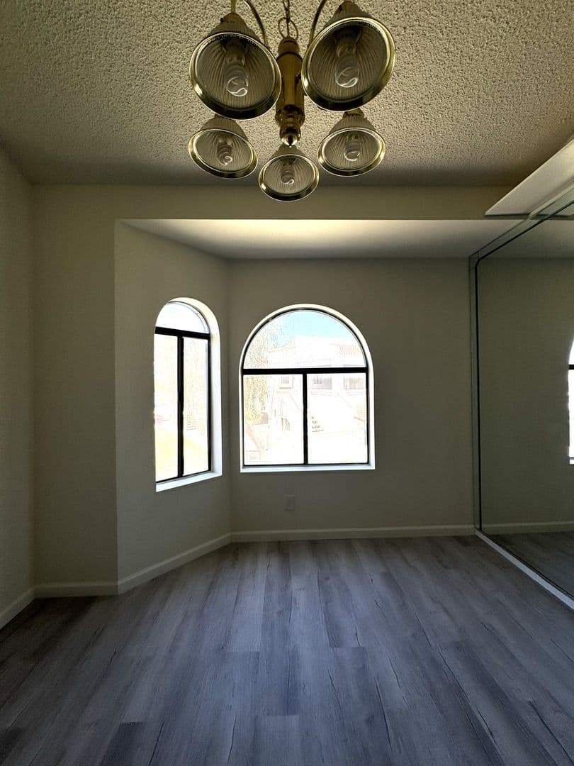 Tempe Apartment: 850 S River Dr.
