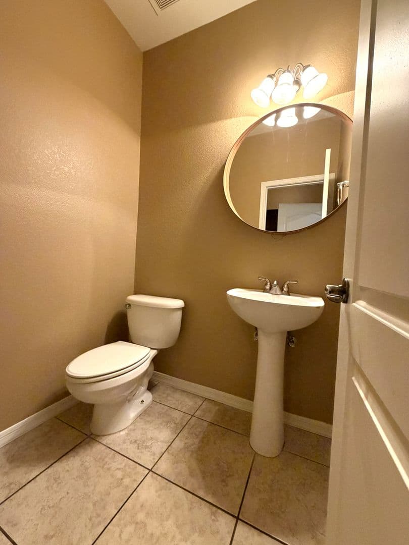 Phoenix House: 7819 S 15th St