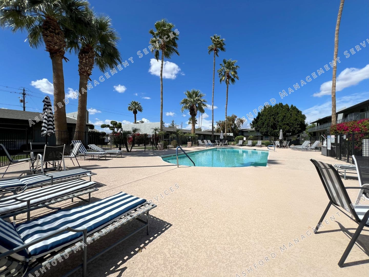 Phoenix Condo: 7141 N 16th St #227