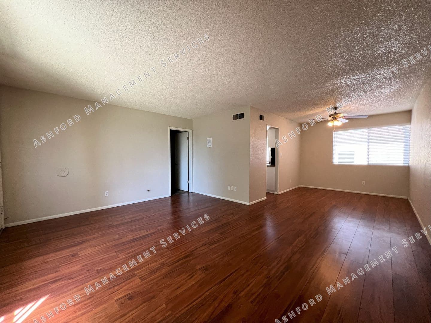 Phoenix Condo: 7141 N 16th St #227