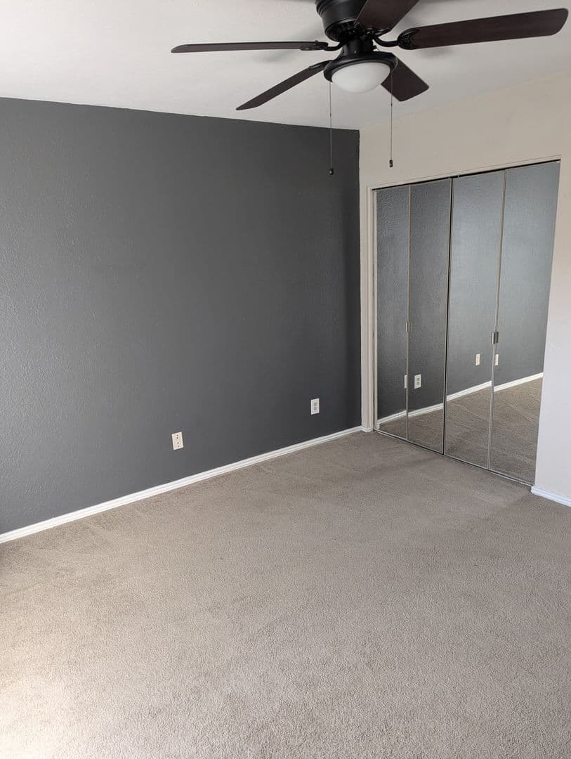 Tempe House: 850 S. River Dr. #1021