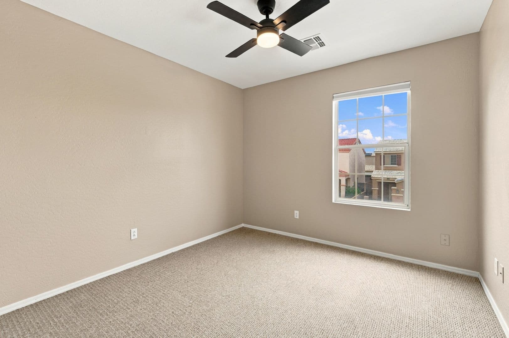 Peoria House: 7012 W Lincoln St