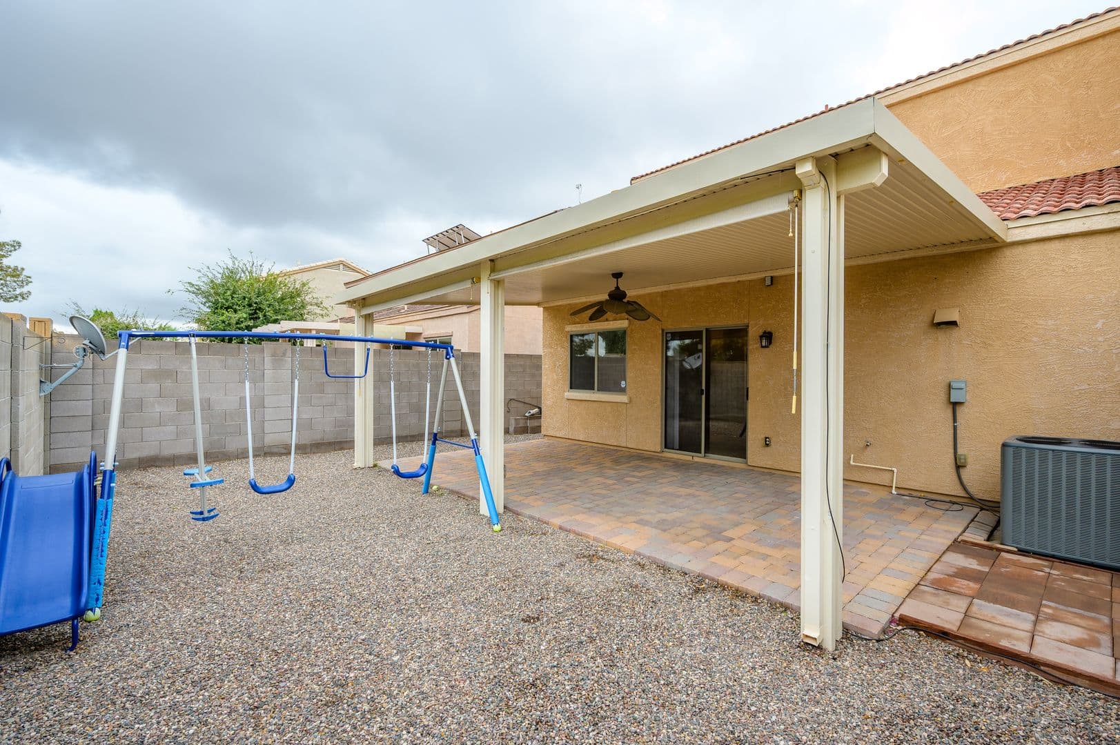 Peoria House: 7012 W Lincoln St