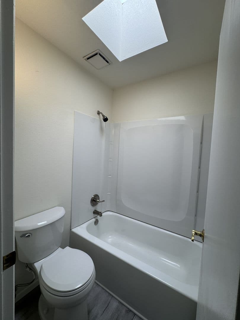 Tempe Apartment: 850 S River Dr.