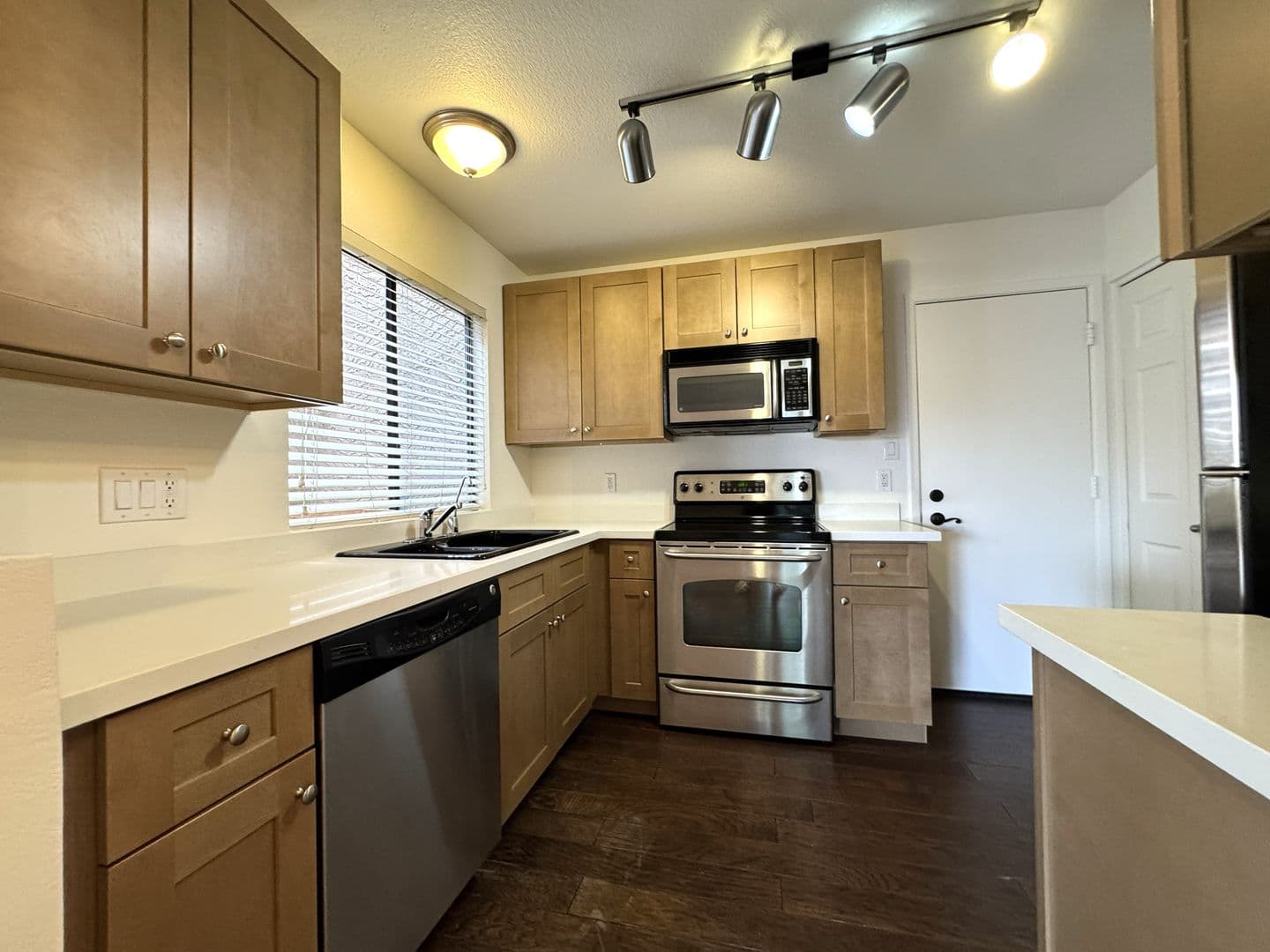 Scottsdale Condo: 5122 E Shea Blvd 1167
