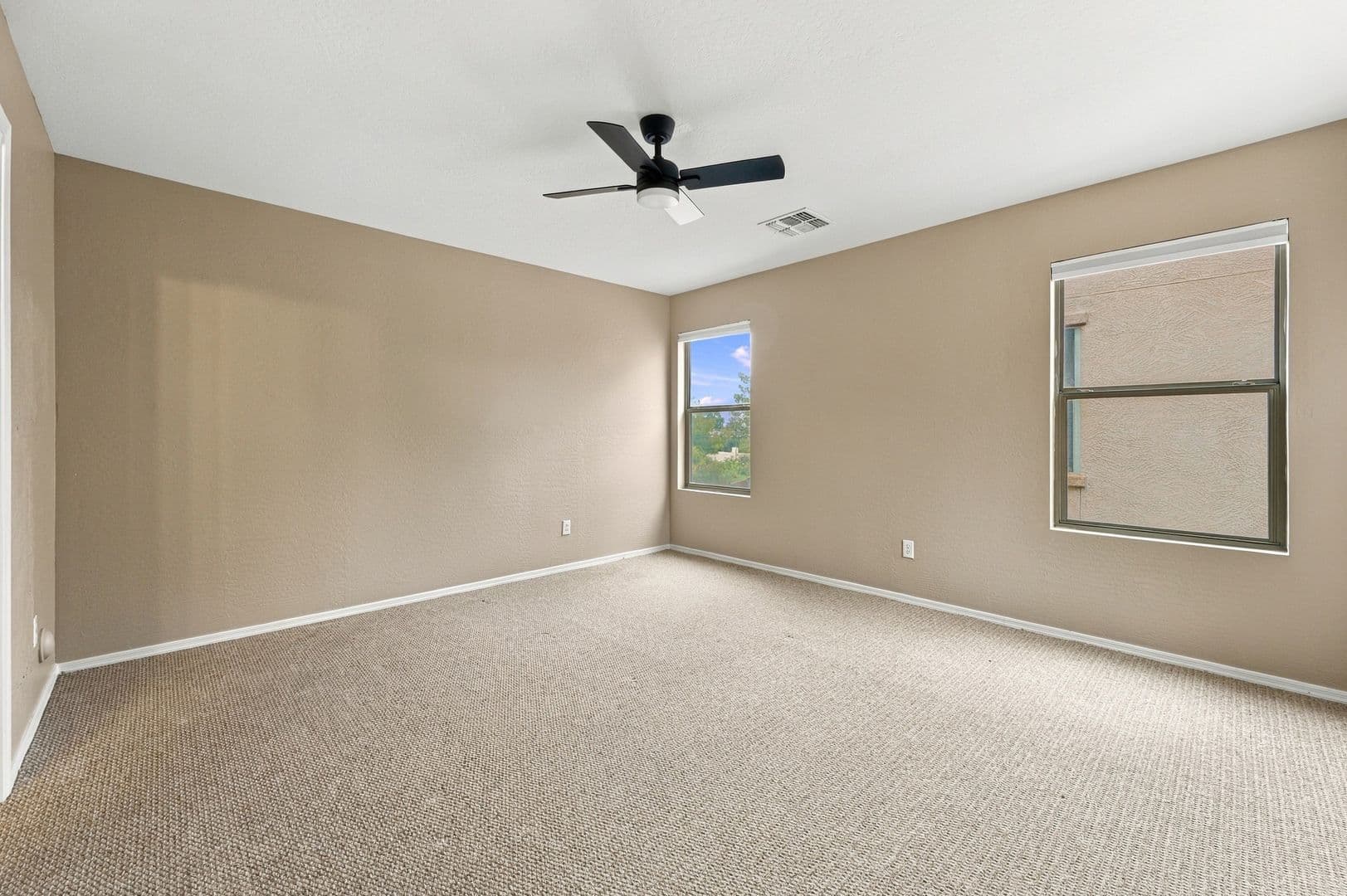 Peoria House: 7012 W Lincoln St