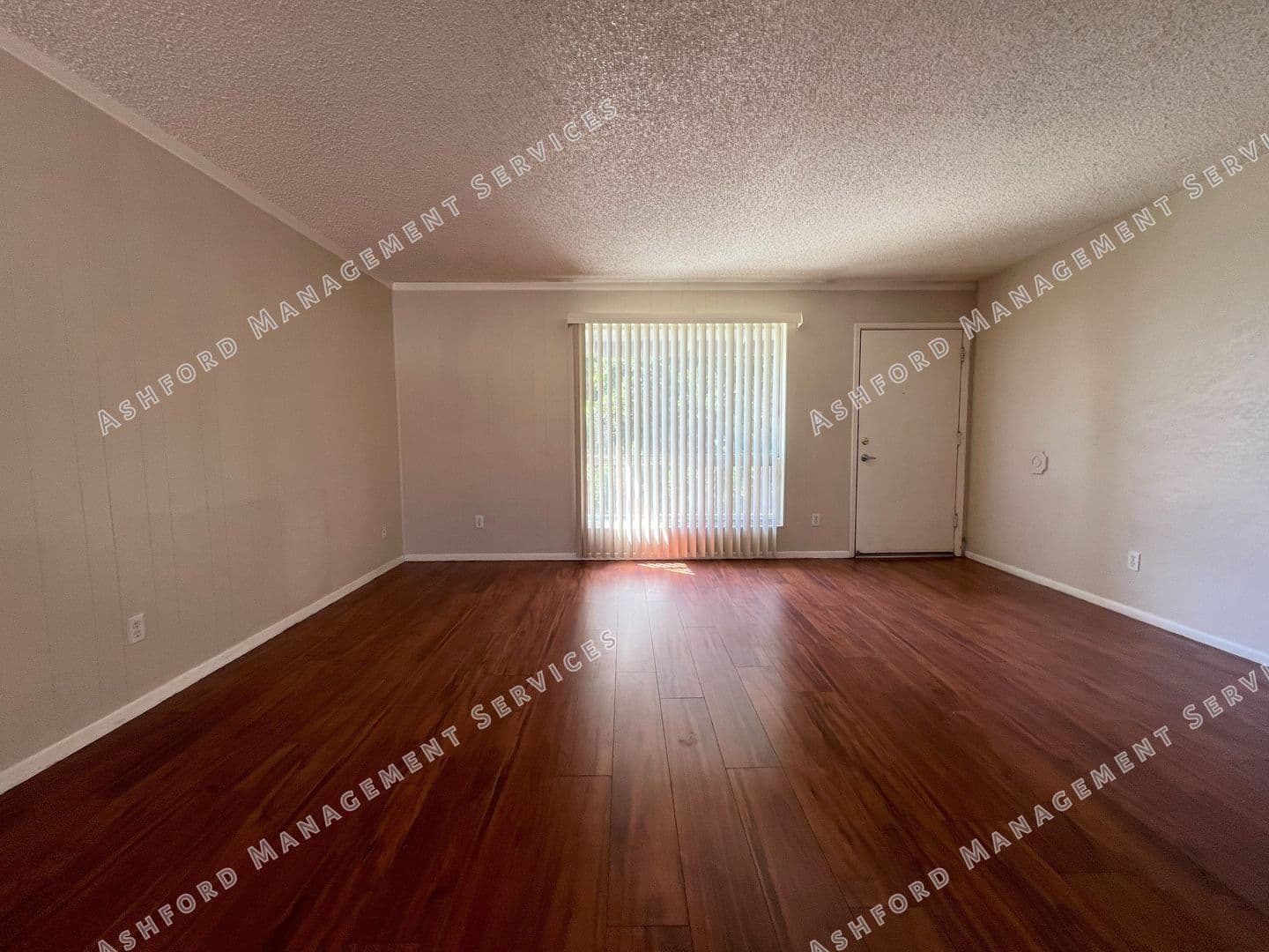 Phoenix Condo: 7141 N 16th St #227