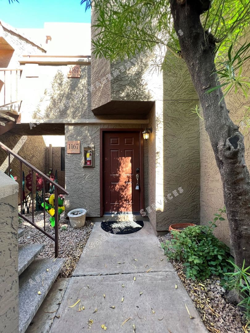 Scottsdale Condo: 5122 E Shea Blvd 1167