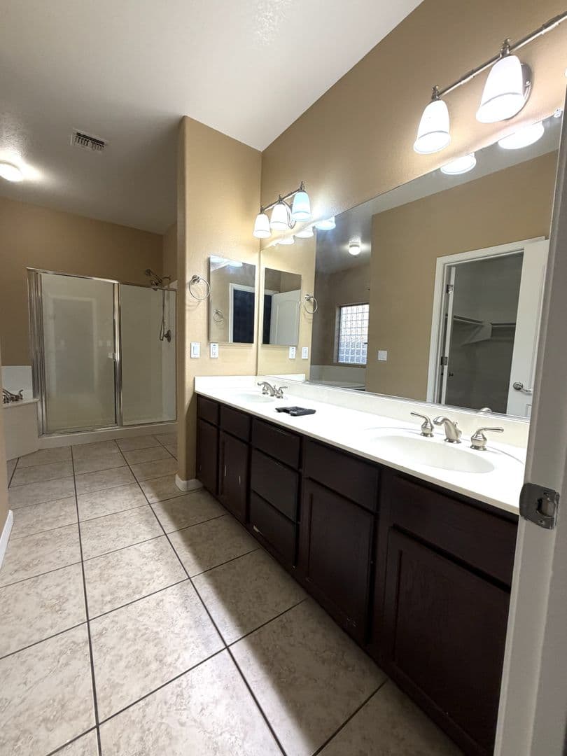 Phoenix House: 7819 S 15th St