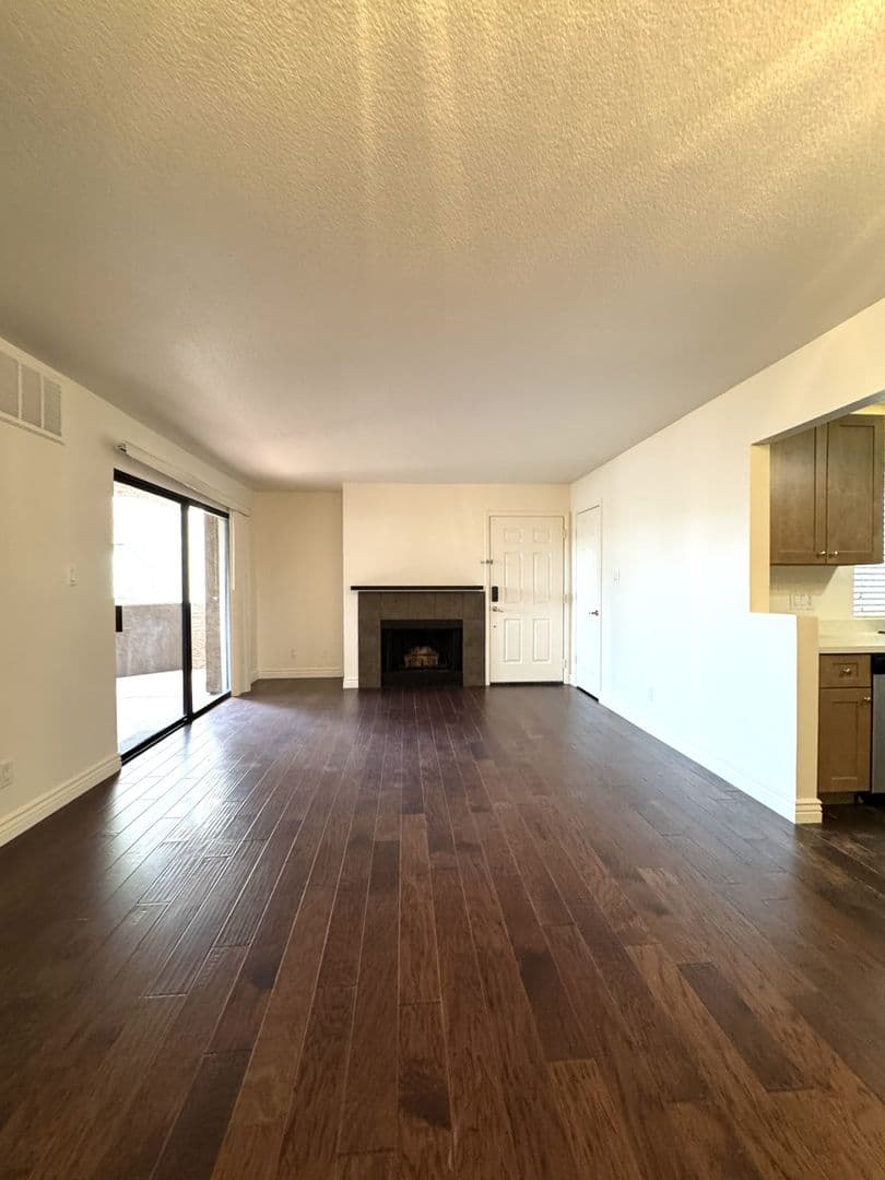 Scottsdale Condo: 5122 E Shea Blvd 1167