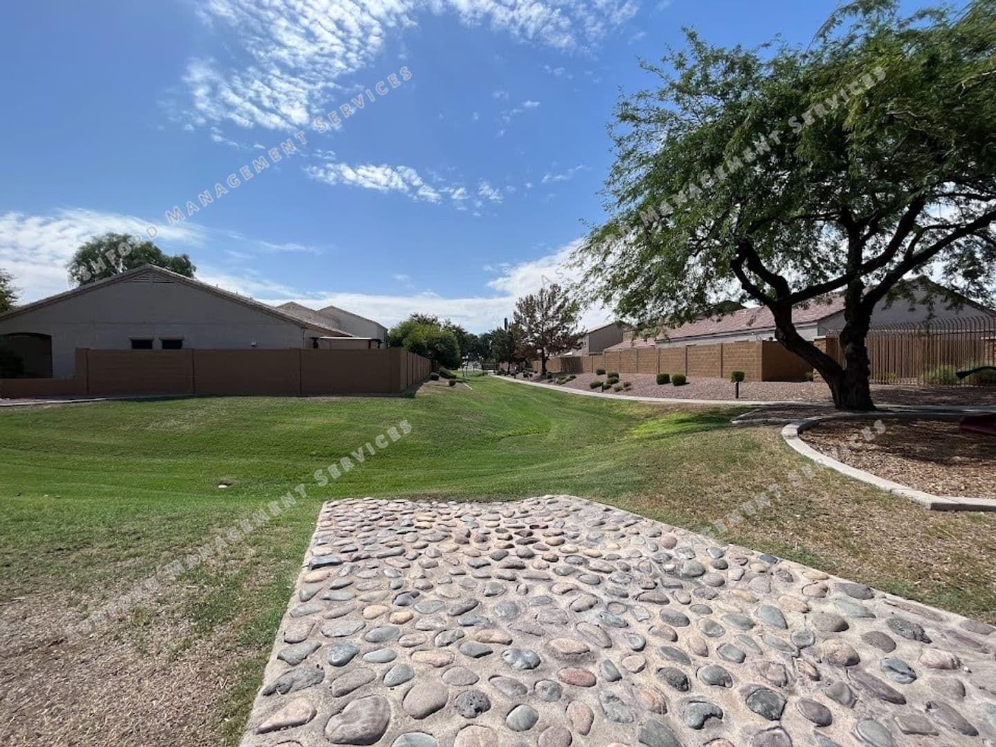 Peoria House: 7012 W Lincoln St