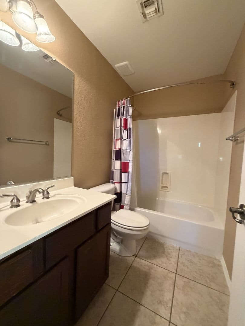 Phoenix House: 7819 S 15th St