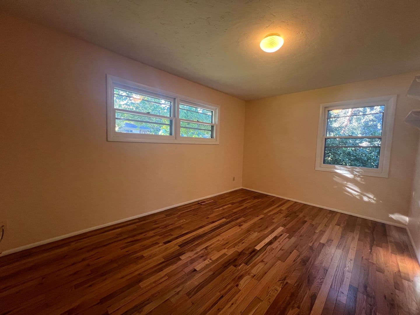 Ashland House: 840 Harmony Lane