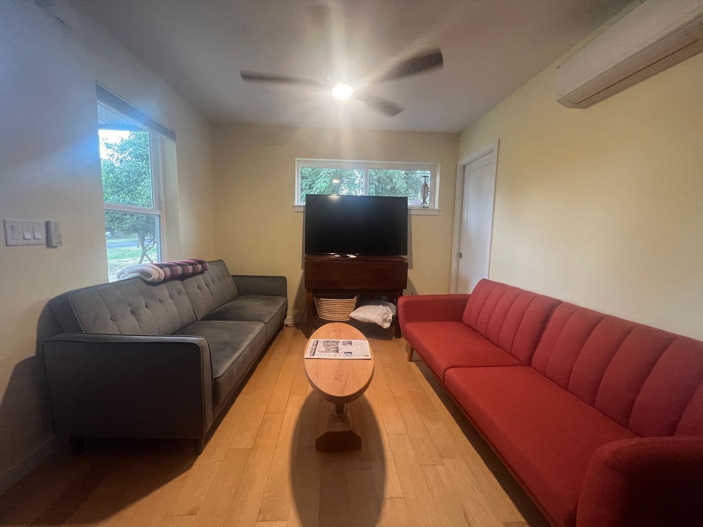 Ashland Apartment: 872 Siskiyou Blvd