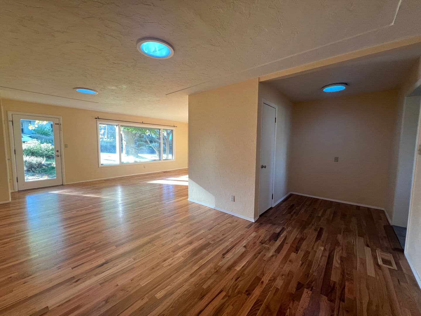 Ashland House: 840 Harmony Lane