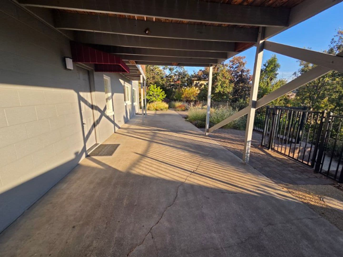 Ashland Apartment: 159 Church St