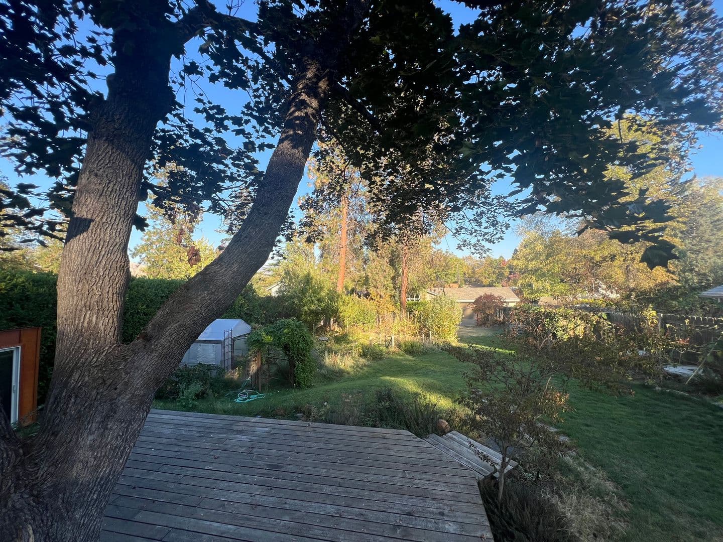 Ashland House: 840 Harmony Lane