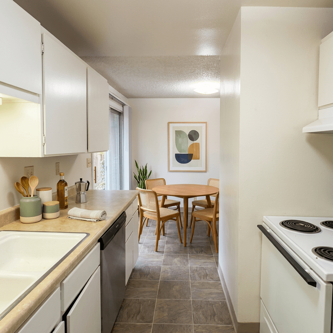 Ashland Apartment: 133 Gresham St
