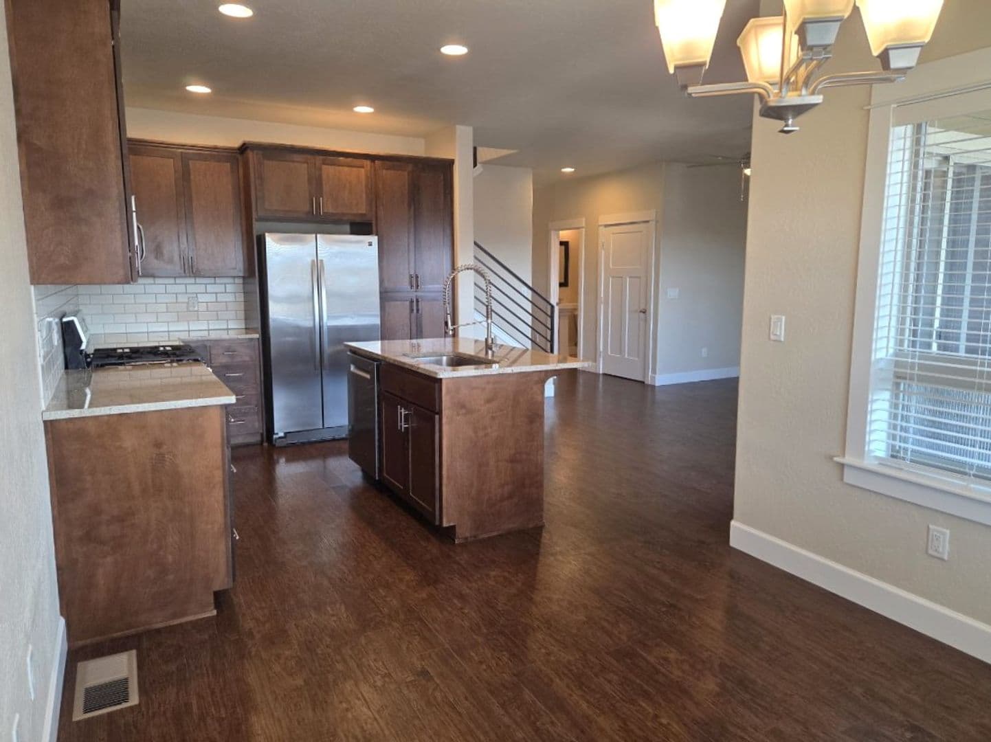 Ashland Townhome: 955 Camelot Dr