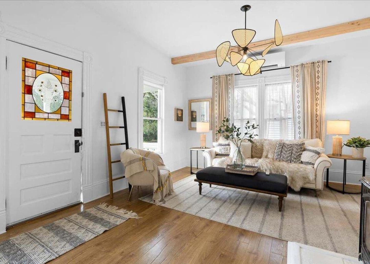 Ashland House: 171 Helman St