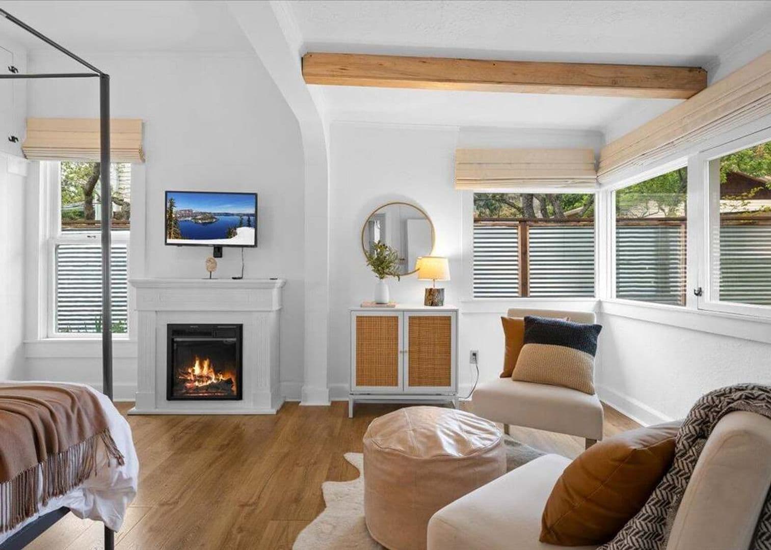 Ashland House: 171 Helman St