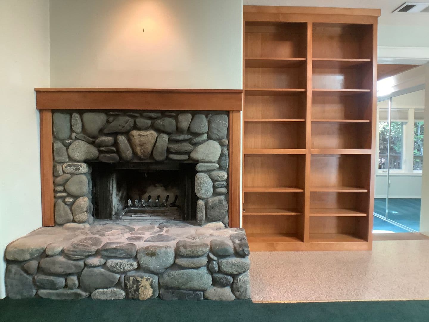 Ashland Apartment: 512 Granite St - Apartment