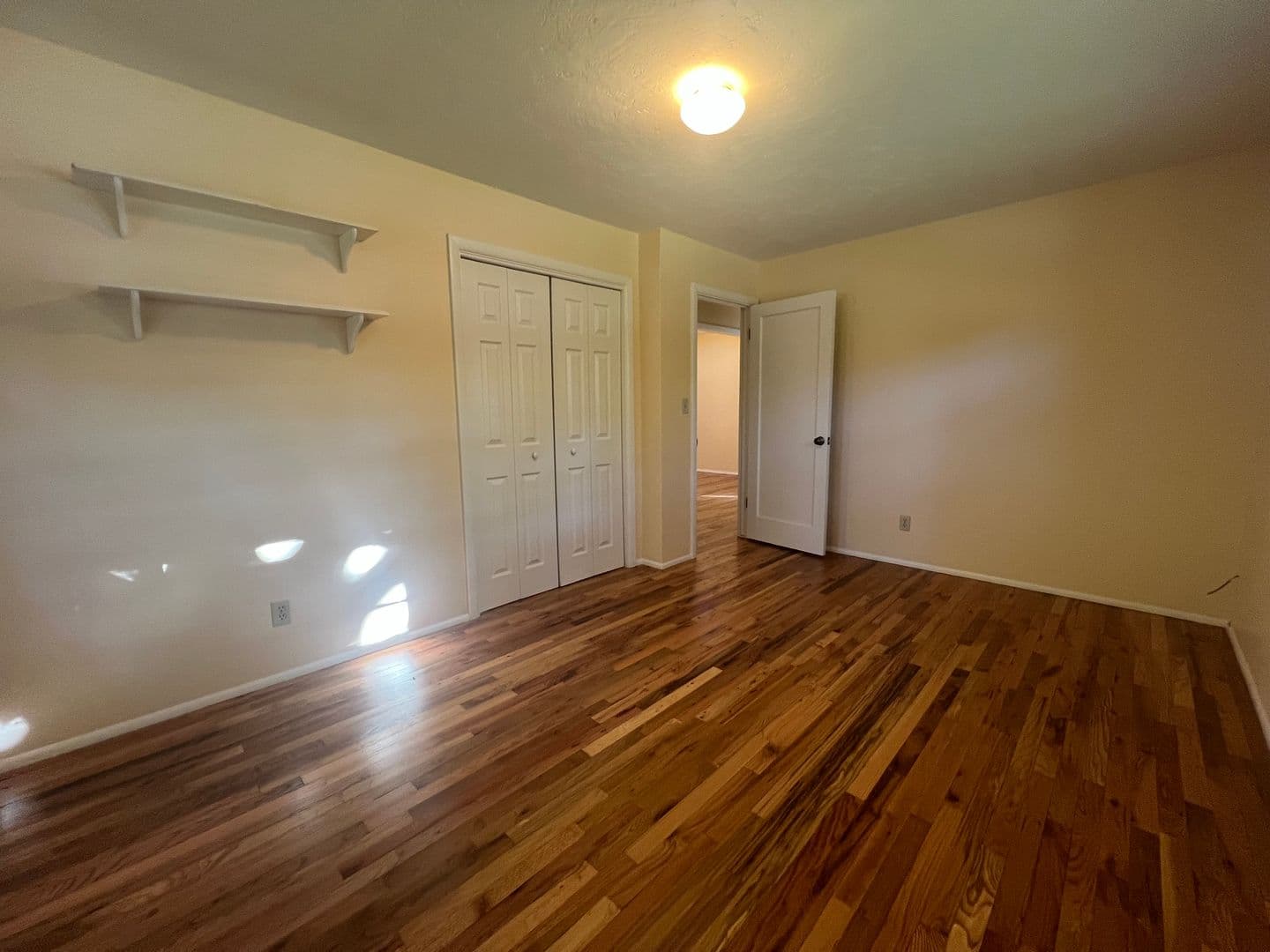 Ashland House: 840 Harmony Lane