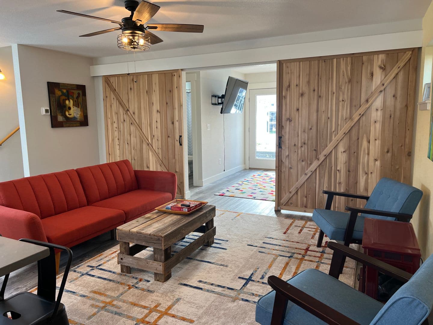 Ashland Apartment: 878 Siskiyou Blvd