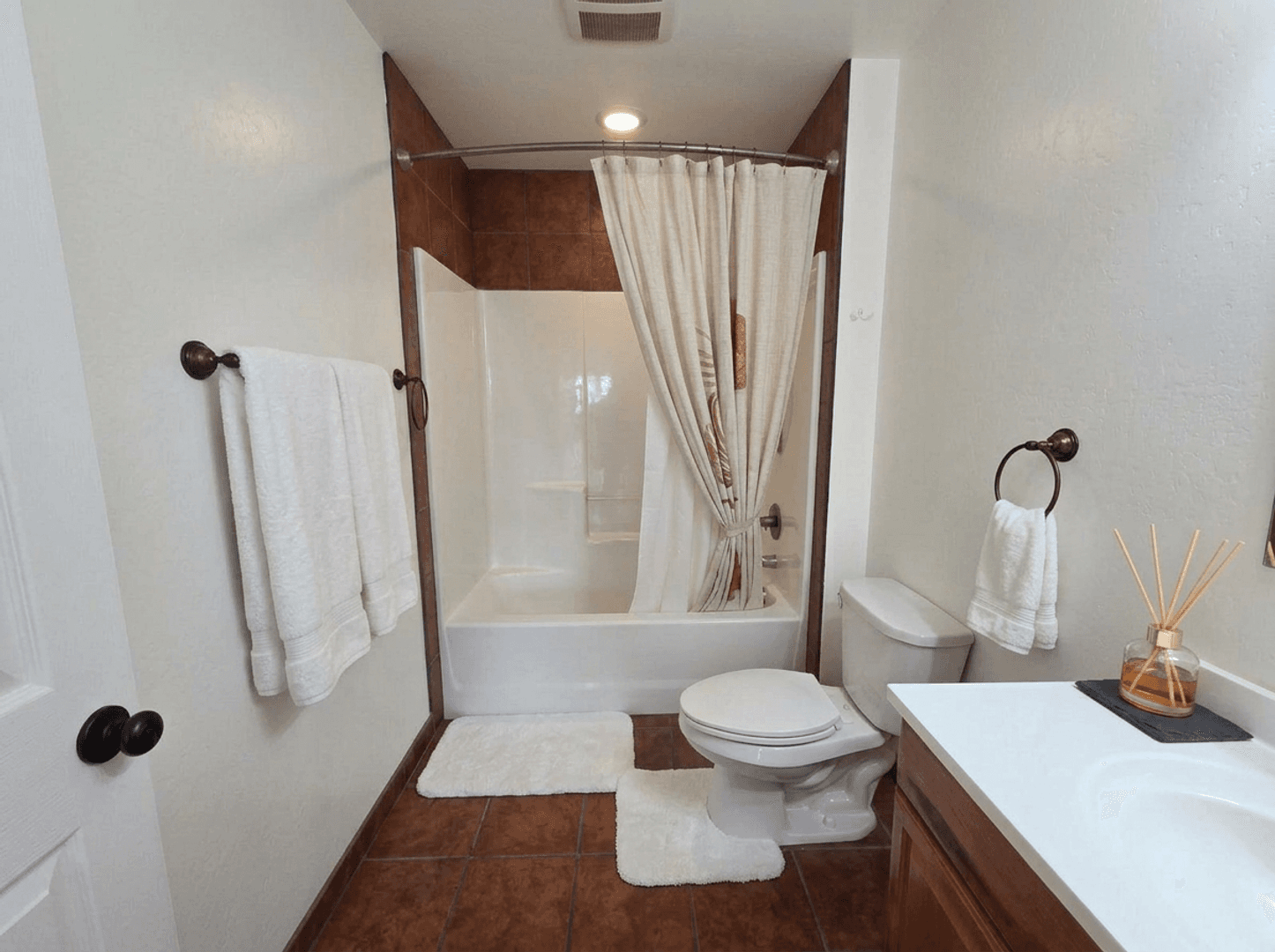 Ashland Townhome: 907 Bellview Ave