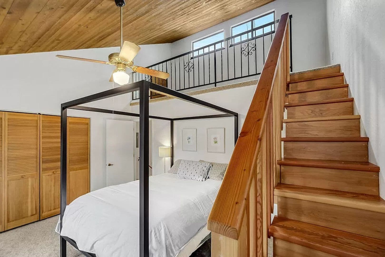 Ashland House: 163 E Hersey St