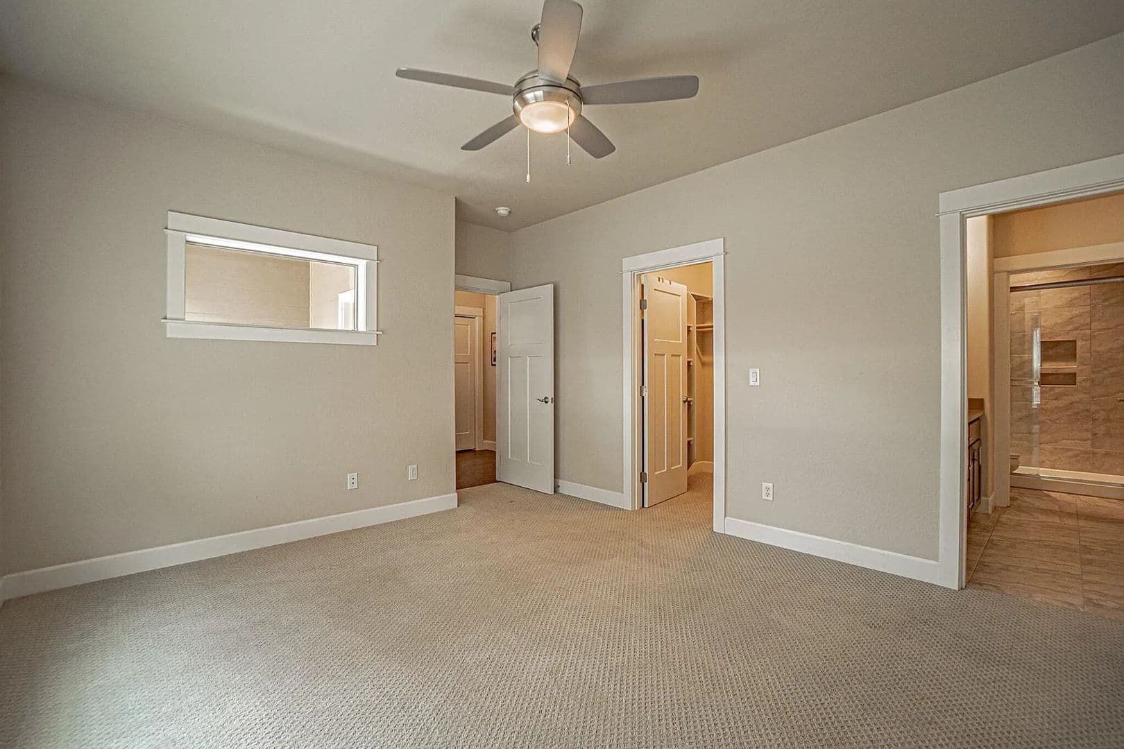 Ashland Townhome: 955 Camelot Dr