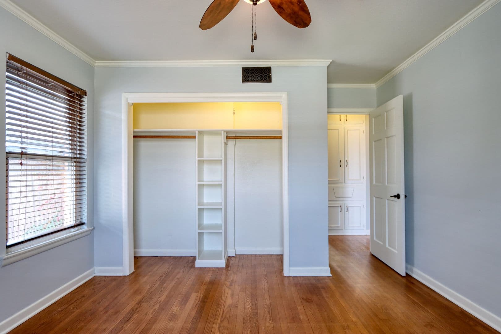 Dallas House: 2510 Highwood Dr