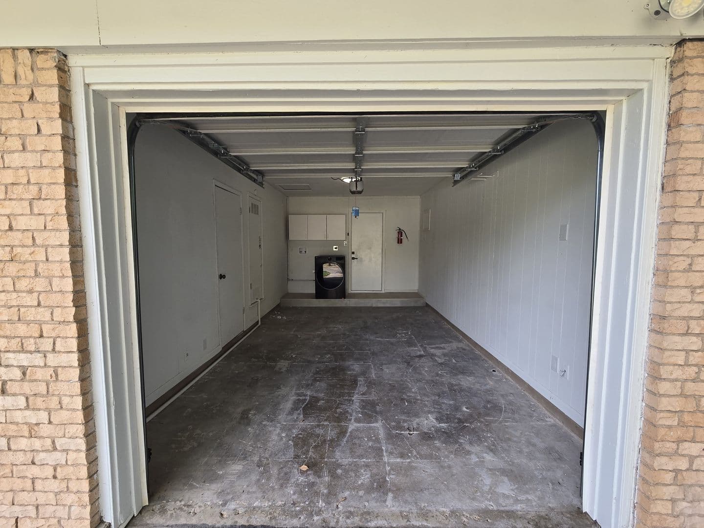 Dallas House: 2510 Highwood Dr