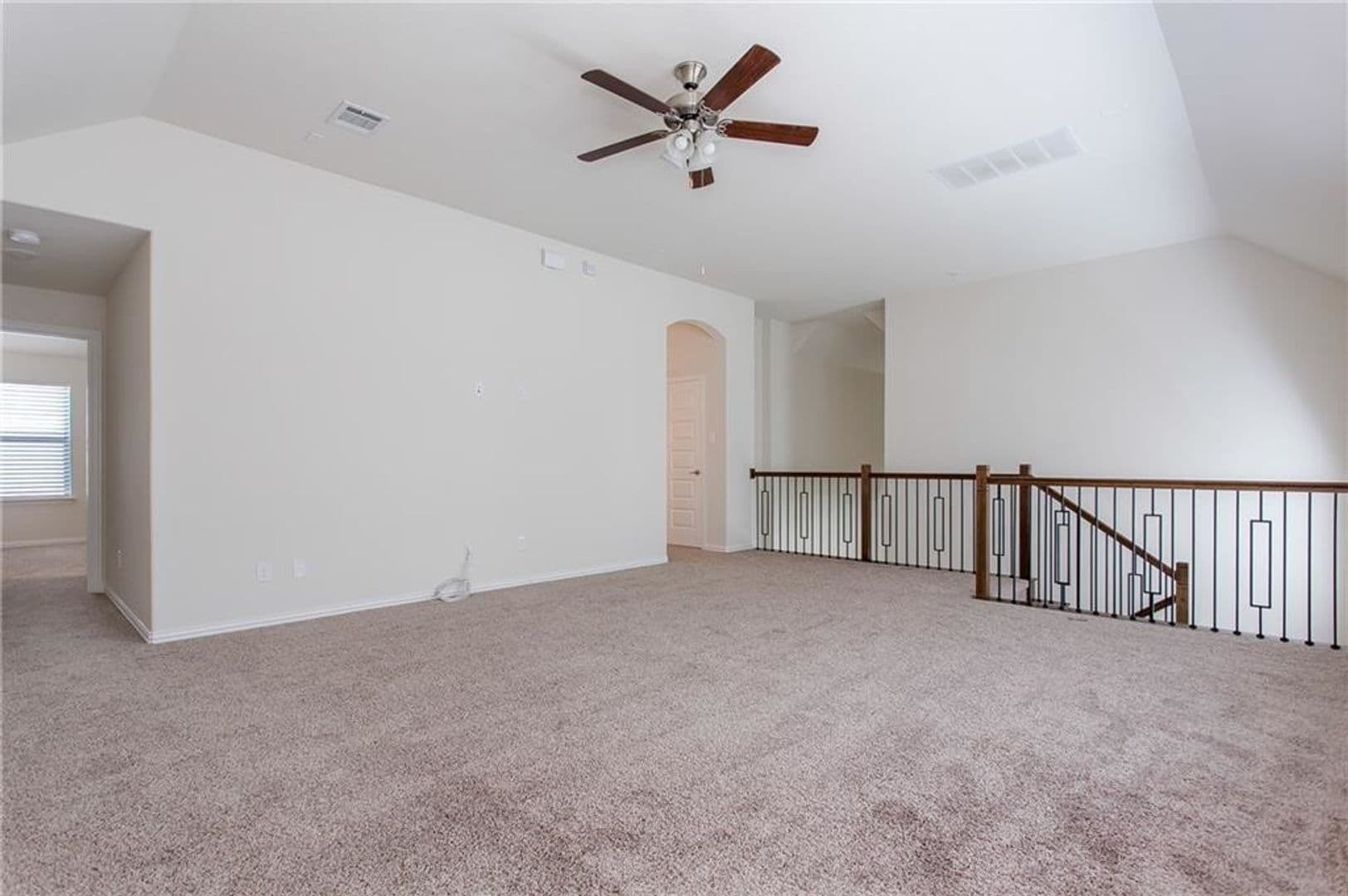 Irving House: 2064 Remington Dr