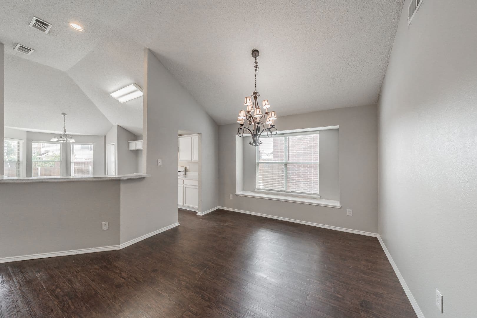 Rockwall House: 132 Brookshore Drive