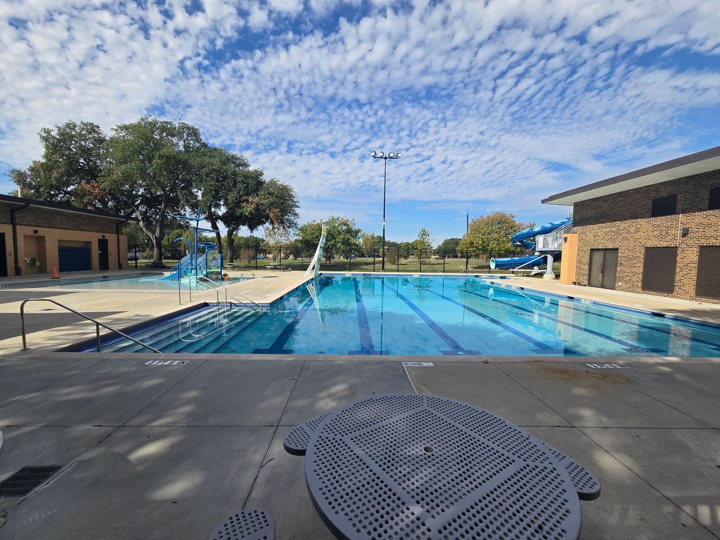 Dallas House: 2510 Highwood Dr