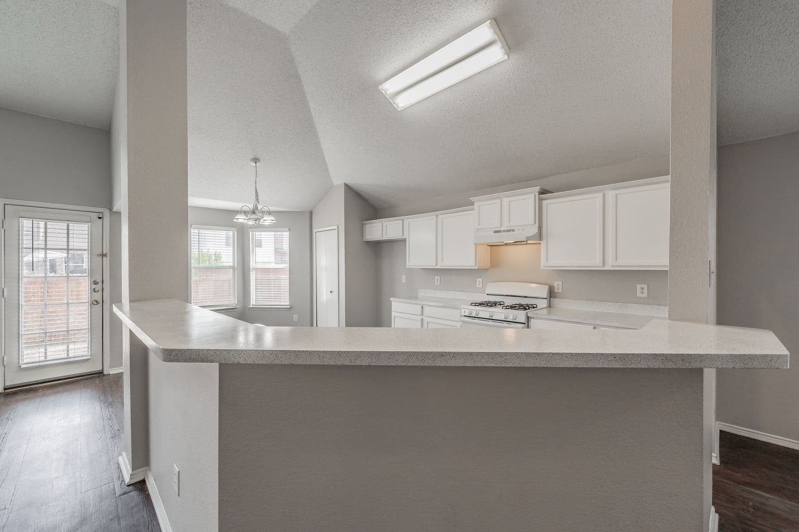 Rockwall House: 132 Brookshore Drive
