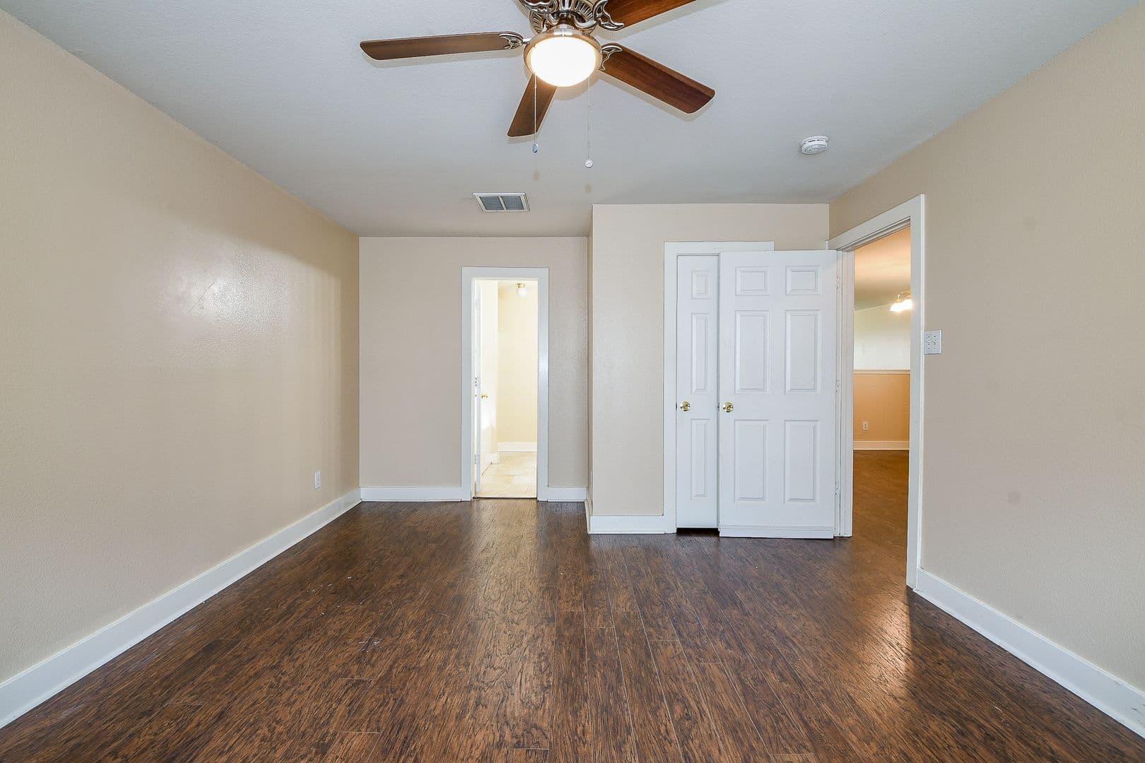 Missouri City House: 5830 Silver Oak