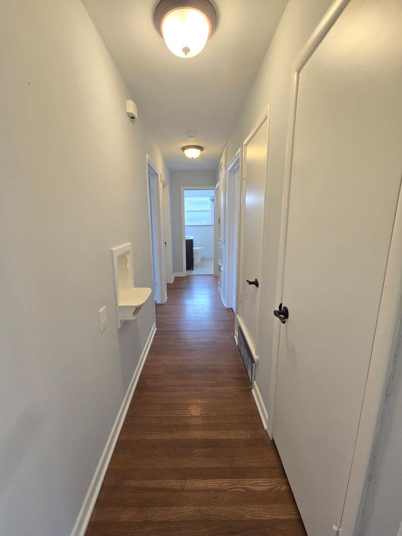 Dallas House: 2510 Highwood Dr