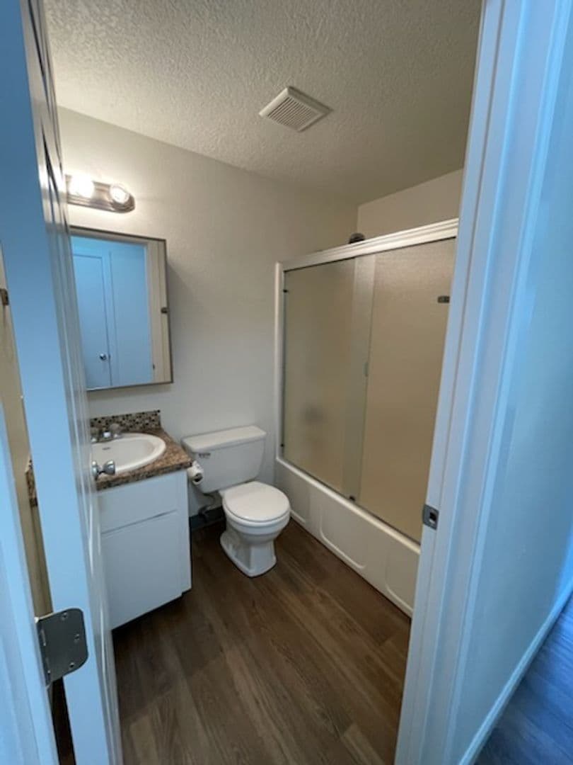 Beaverton House: 17775 SW Corona Lane