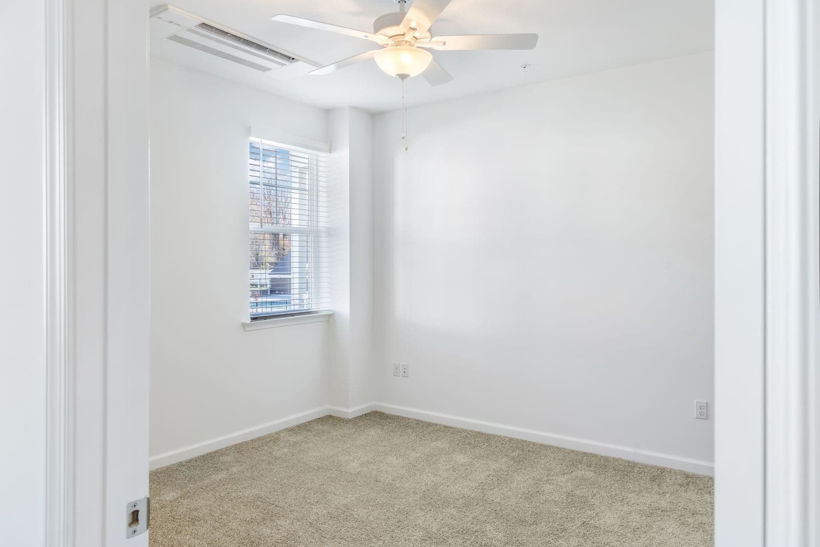 Frankford Apartment: 25100 Ashton Circle