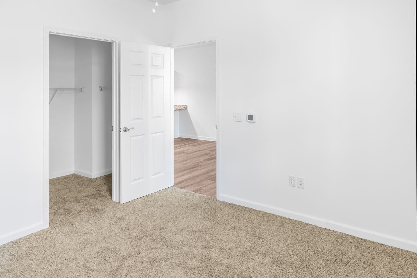 Frankford Apartment: 25100 Ashton Circle